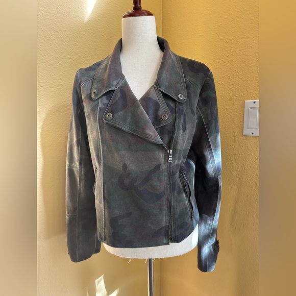 Anthropologie Marrakech Green Camouflage motto Utility Jacket. Medium - Picture 4 of 5